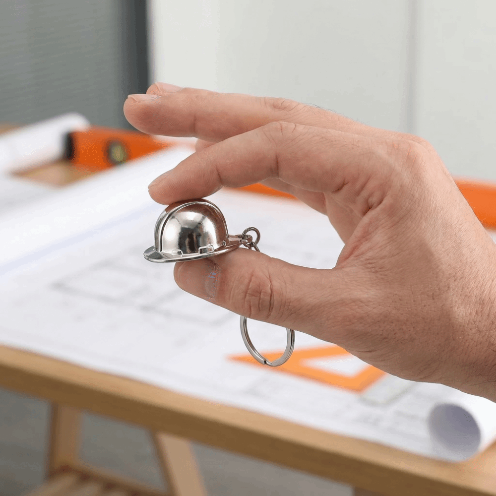 Heavy Equipment Keychain - Lustiger Schutzhelm-Schlüsselanhänger „Beste Wünsche“ – Kreativer